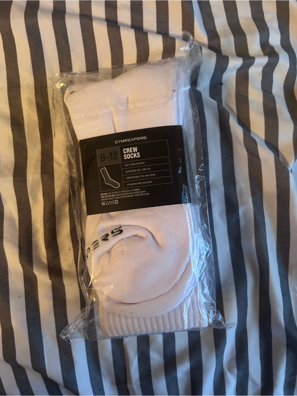 GYMREAPERS white crew socks - Picture 2 of 2